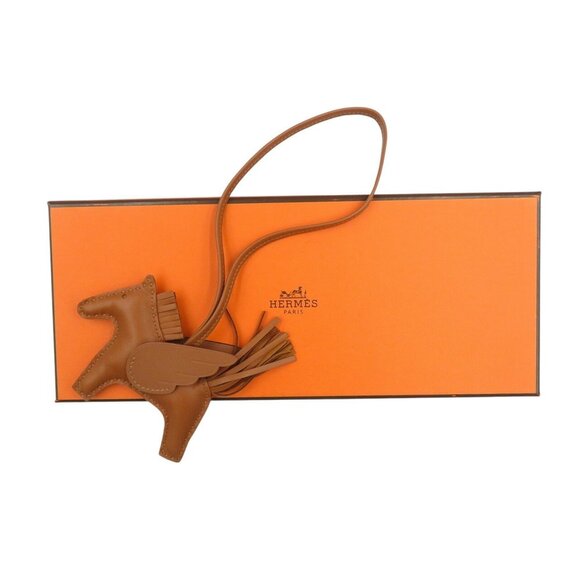 HERMES Rodeo Pegasus PM Gold U Stamp Bag Charm - Picture 4 of 6